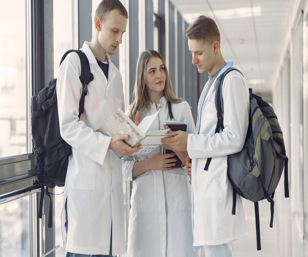 Medicina UNAM 2026: Plan personalizado para 117+ aciertos en tu examen